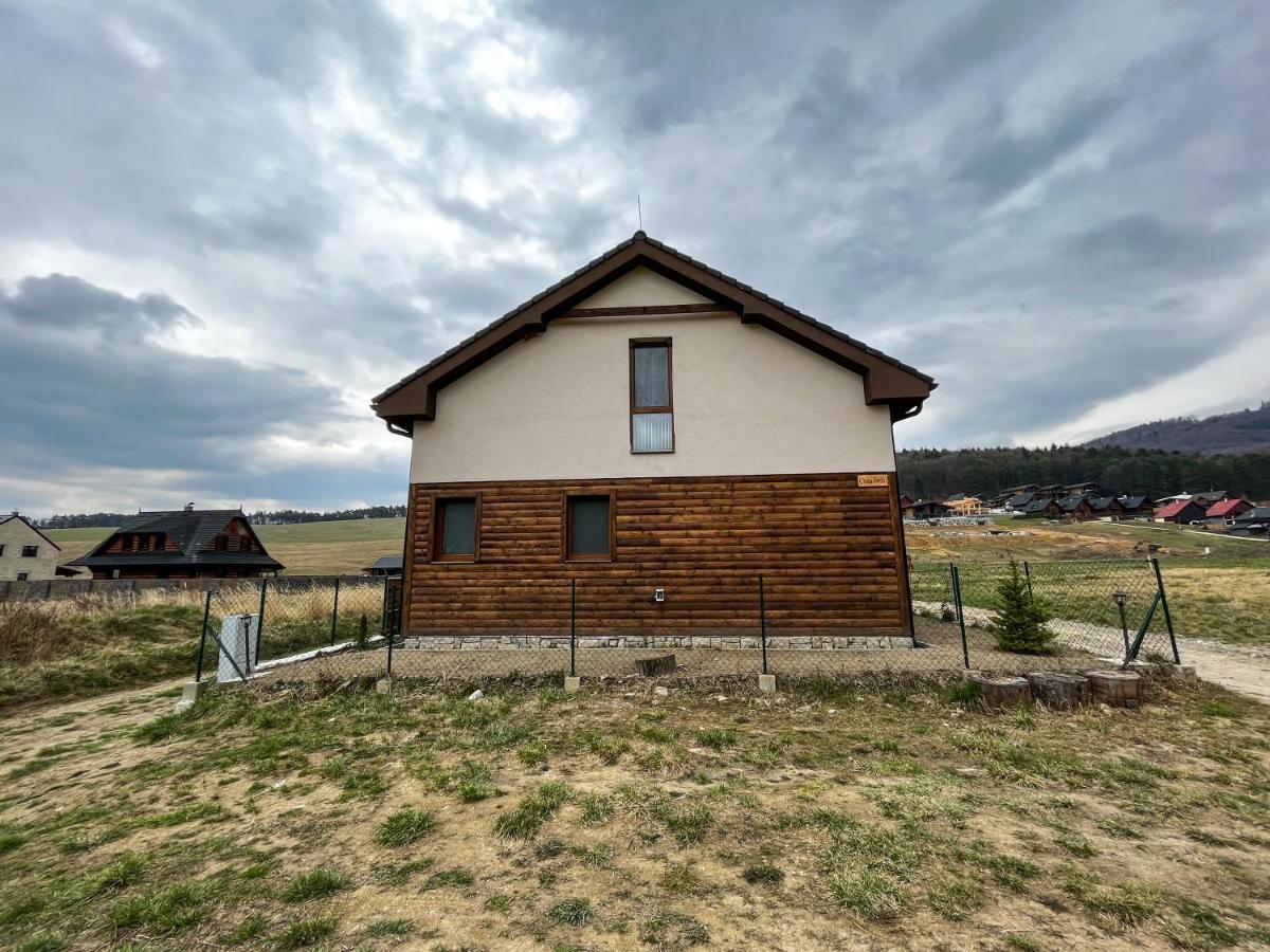 Dovolenkova Chata Valča Exterior foto